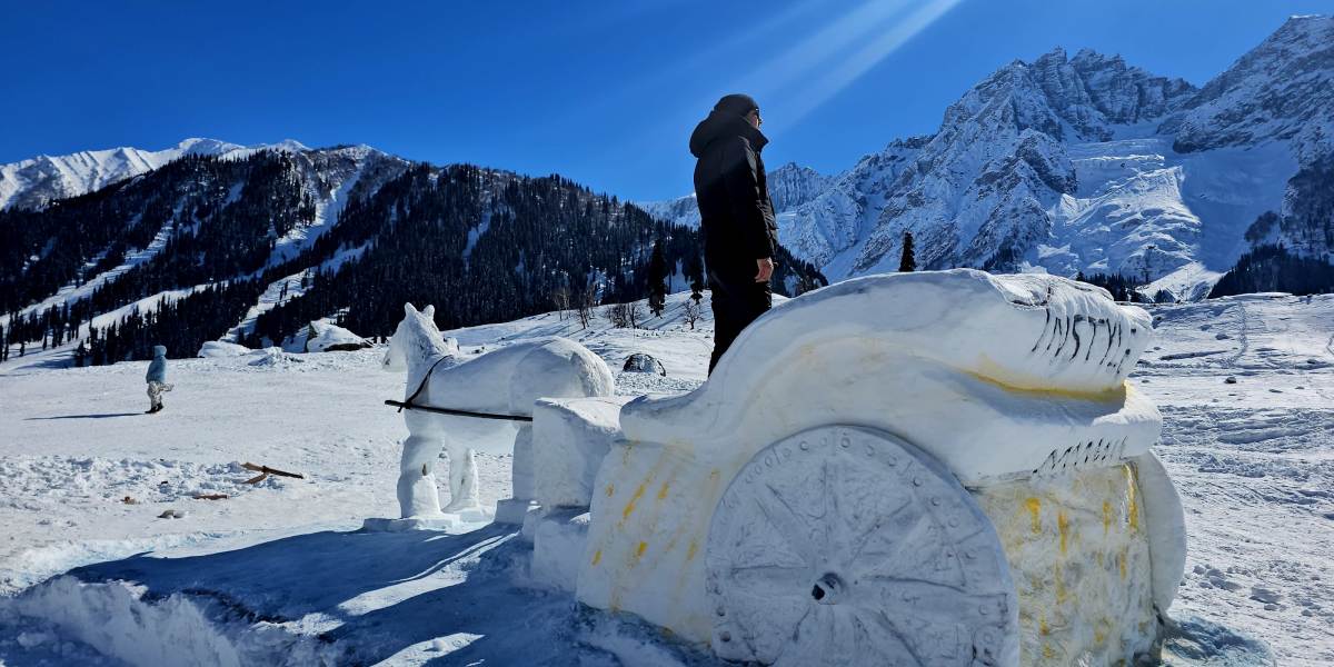 Scenic North Tour: Chandigarh, Amritsar, Jammu & Srinagar